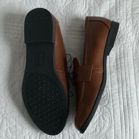 NWT Kensie Brown Loafers - Picture 4 of 4